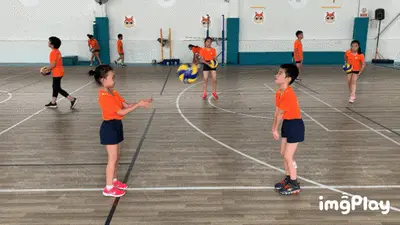 全世界没有英雄联盟的一天，英雄联盟意外全球停服，原因登上热搜